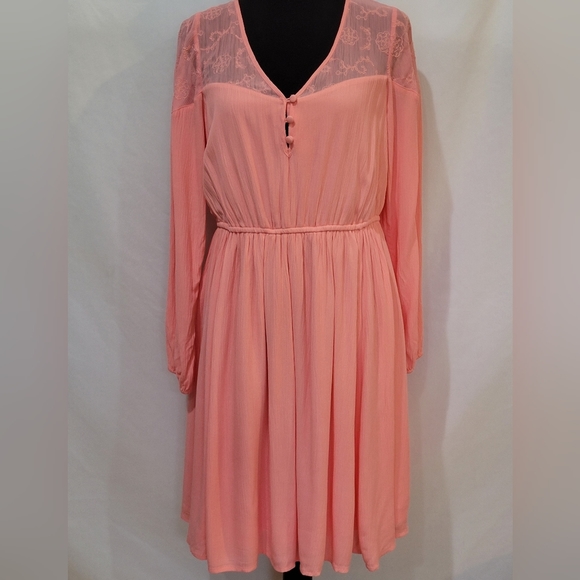 torrid Dresses & Skirts - Torrid Pink Long Sleeve Sheer Shoulder Popover Skater Dress - Size 00 / M / 10